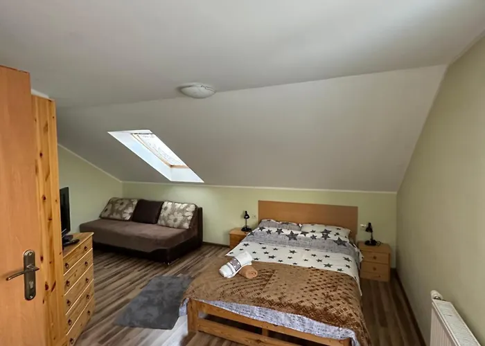 Szus Δωμάτια σε οικογενειακή κατοικία Koniaków